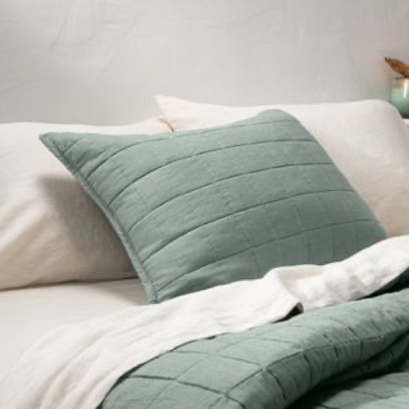 Casaluna™ Bedding Casaluna Heavyweight Linen Blend Quilt Pillow